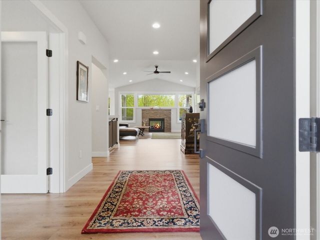 12500 Robinhood Lane, Snohomish, WA 98290