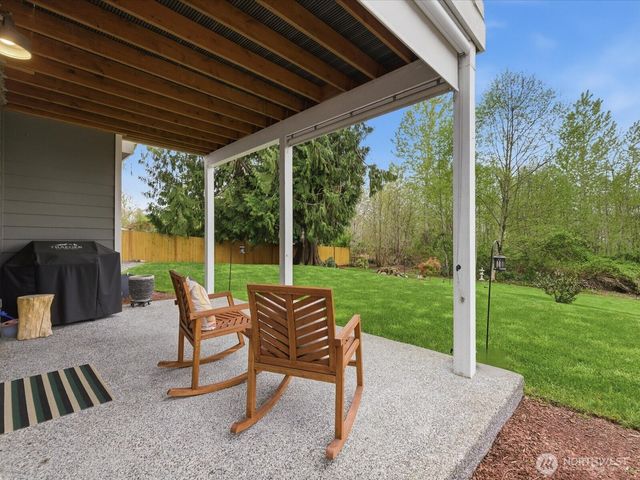 12500 Robinhood Lane, Snohomish, WA 98290