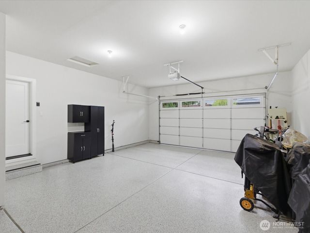 12500 Robinhood Lane, Snohomish, WA 98290