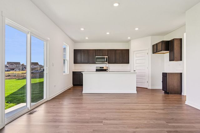 3006 Old Castle Road, Joliet, IL 60435