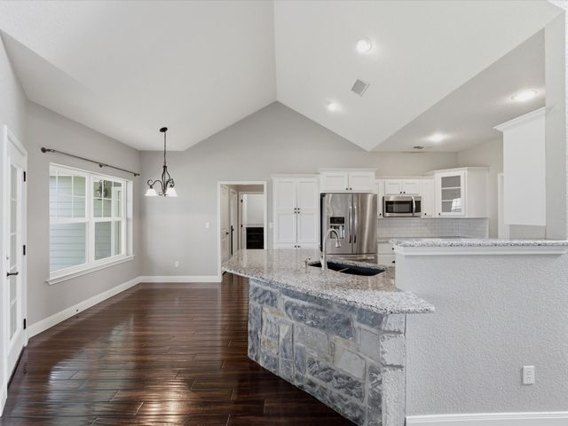 299 Briar Creek Lane, Bowie, TX 76230