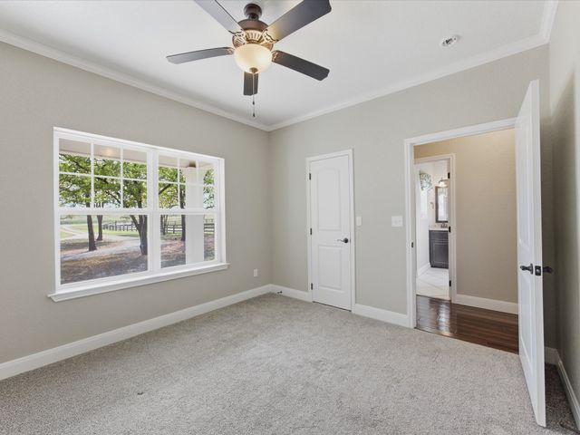 299 Briar Creek Lane, Bowie, TX 76230