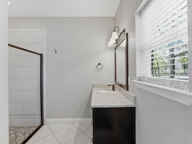 299 Briar Creek Lane, Bowie, TX 76230