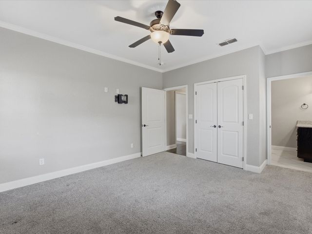 299 Briar Creek Lane, Bowie, TX 76230