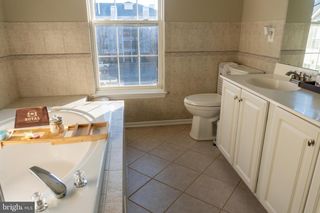 4326 SUTLER HILL SQ, Fairfax, VA 22033