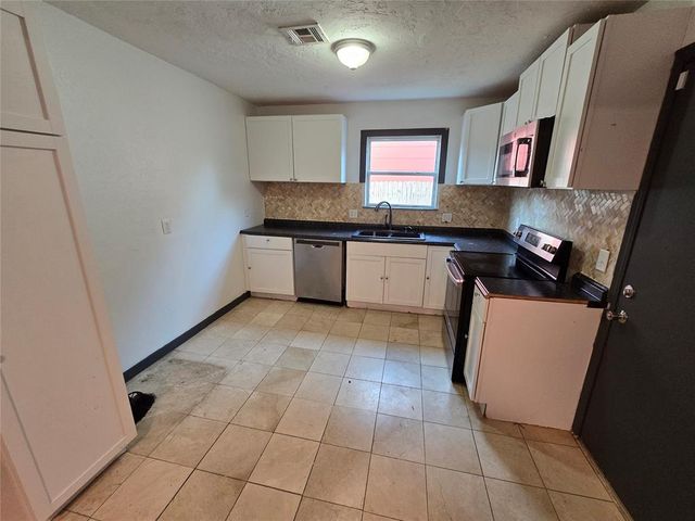 729 NW 113th Street, Oklahoma City, OK 73114