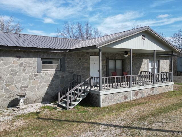 428831 E 1131 Road, Porum, OK 74455