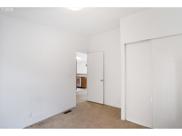 1791 WILLOW Loop, Florence, OR 97439