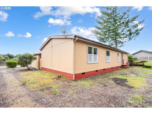 1791 WILLOW Loop, Florence, OR 97439