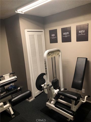 1401 Valley View St 129, Glendale, CA 91202