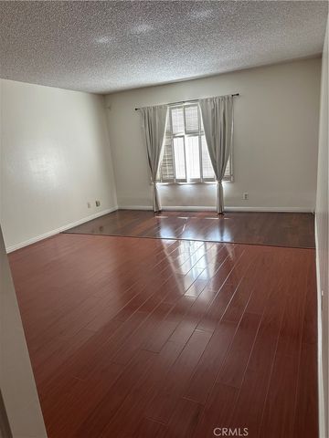 1401 Valley View St 129, Glendale, CA 91202