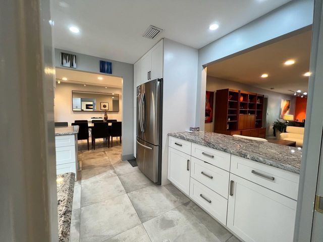 4021 N Cypress Drive, Pompano Beach, FL 33069