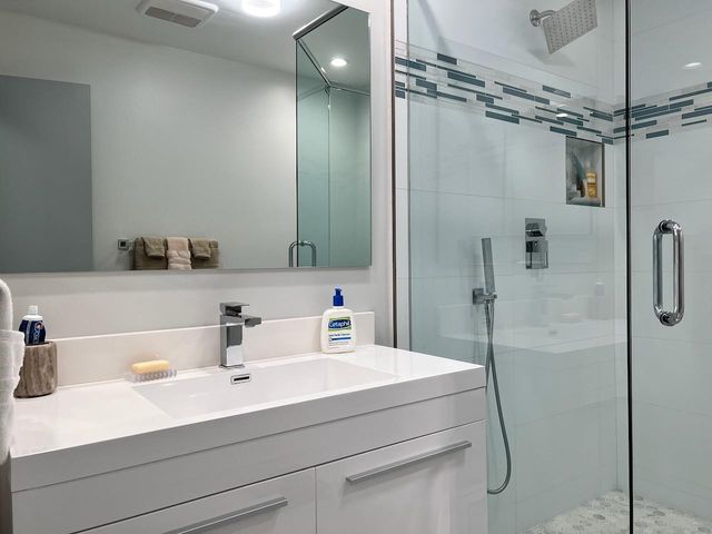 4021 N Cypress Drive, Pompano Beach, FL 33069