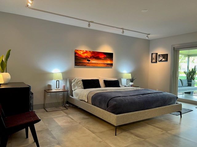 4021 N Cypress Drive, Pompano Beach, FL 33069