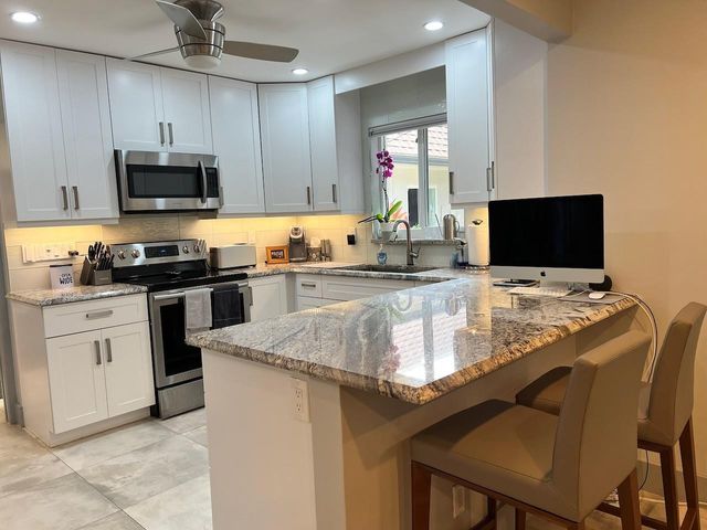 4021 N Cypress Drive, Pompano Beach, FL 33069