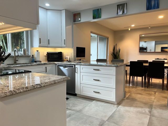 4021 N Cypress Drive, Pompano Beach, FL 33069