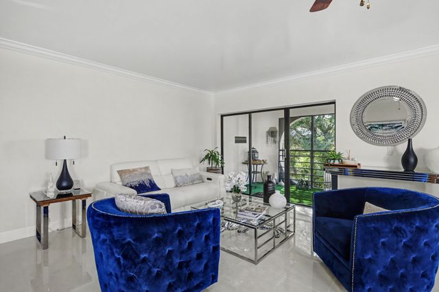 6328 Longboat Lane 403, Boca Raton, FL 33433