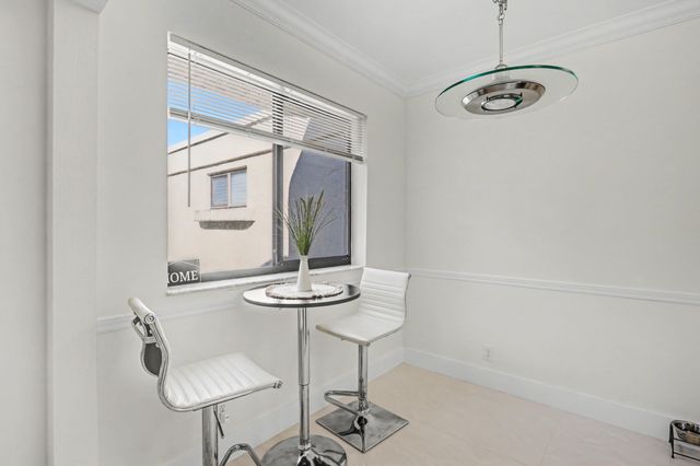 6328 Longboat Lane 403, Boca Raton, FL 33433