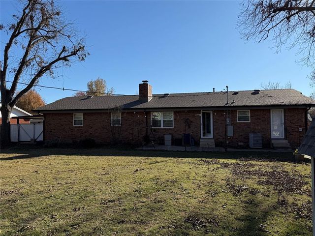 1301 Vine Street, Norman, OK 73072