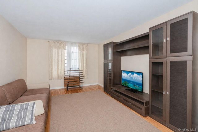 2400 E 3rd Street 607, Brooklyn, NY 11223