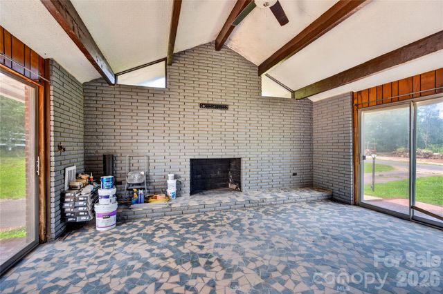 107 Carderwoody Road, Statesville, NC 28625