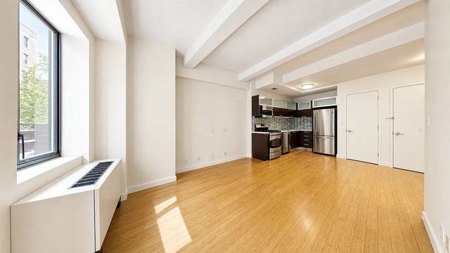 353 E 104TH Street 2FF, New York City, NY 10029