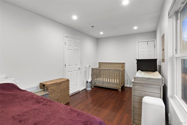 30 Elm Street, Massapequa, NY 11758