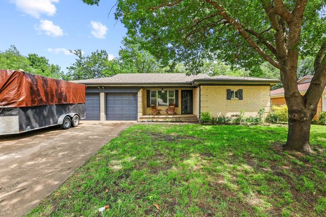 813 S Andrews Street, Sherman, TX 75090
