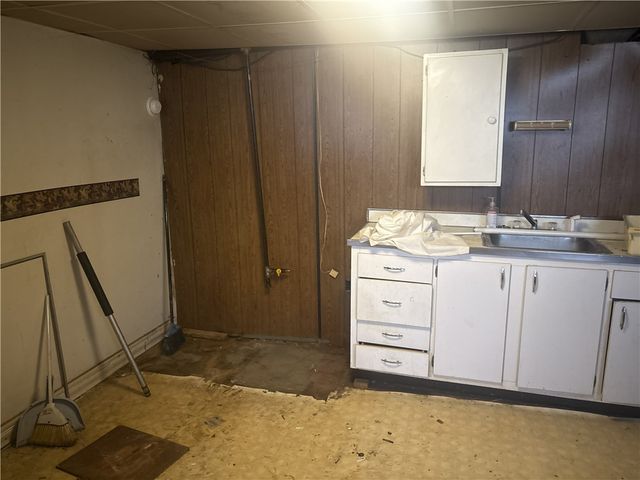 308 Freeport Rd, Blawnox, PA 15238