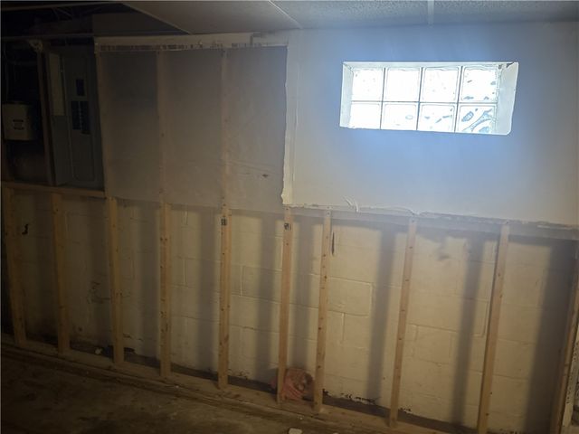 308 Freeport Rd, Blawnox, PA 15238