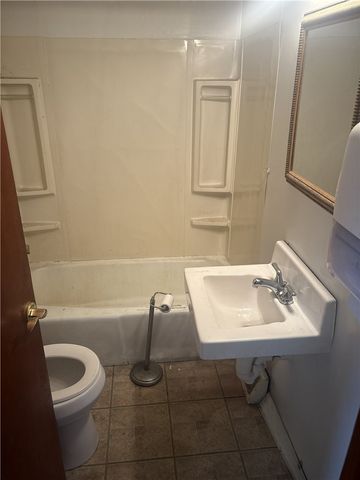 308 Freeport Rd, Blawnox, PA 15238
