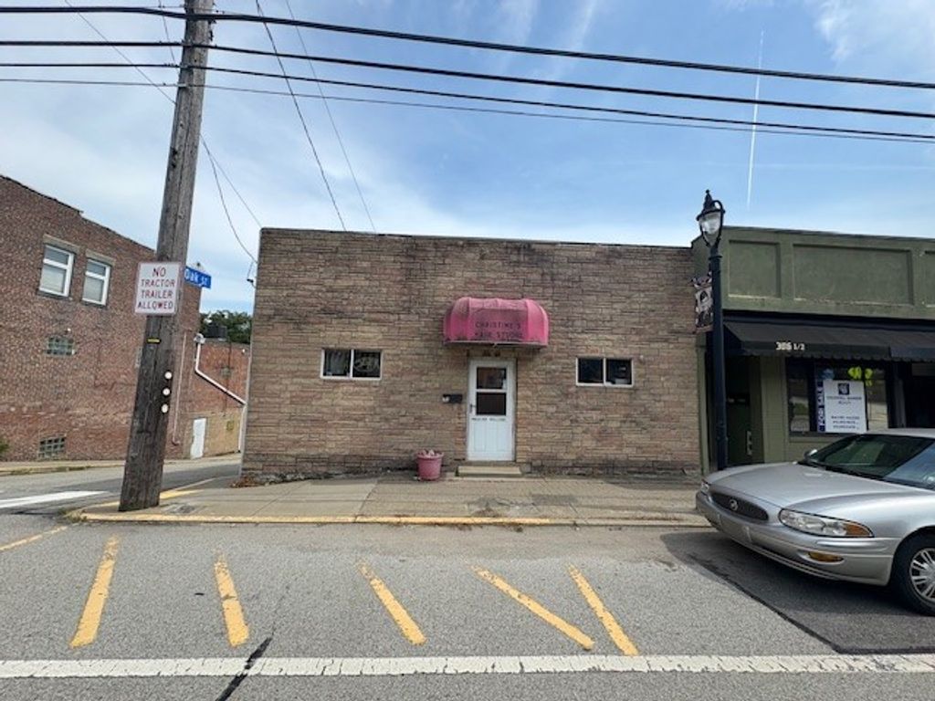 308 Freeport Rd, Blawnox, PA 15238
