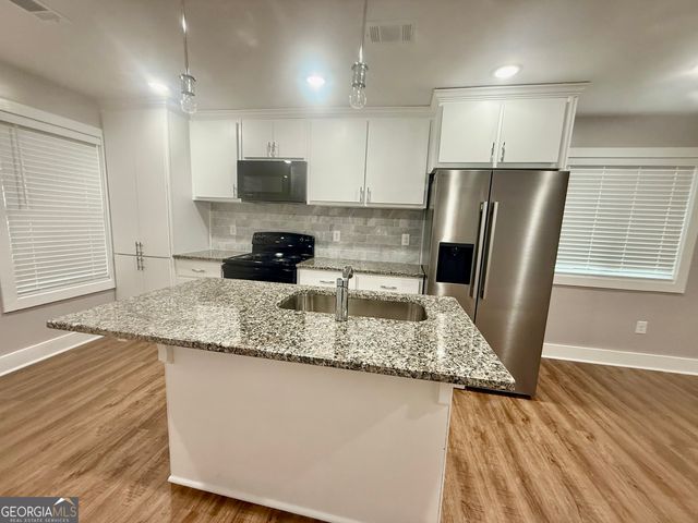 1068 Mill Street, Gainesville, GA 30501