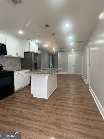 1068 Mill Street, Gainesville, GA 30501