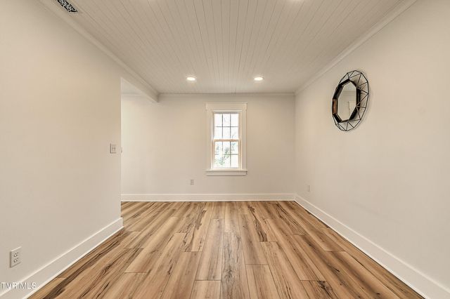 19265 Cleveland Road, Abingdon, VA 24211