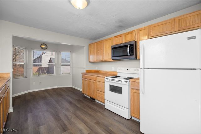 2345 E 29th Street, Lorain, OH 44055