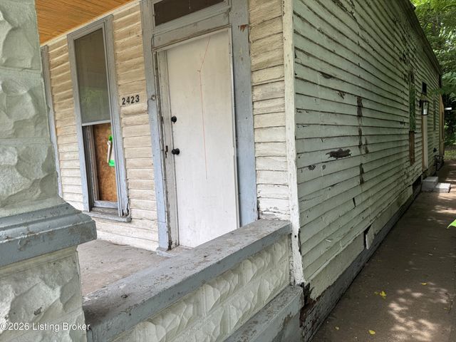 2423 Cedar St, Louisville, KY 40212