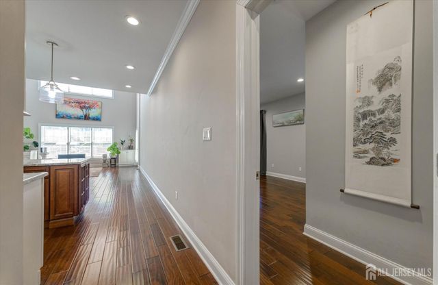 302 Central Avenue, Edison, NJ 08817