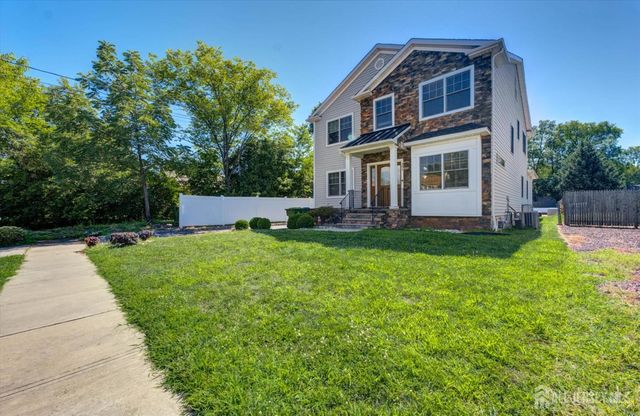 302 Central Avenue, Edison, NJ 08817