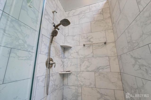 302 Central Avenue, Edison, NJ 08817