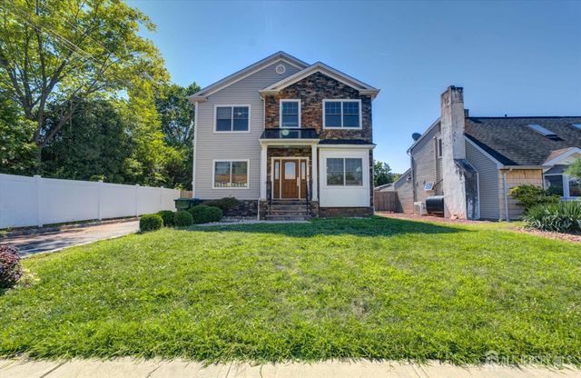 302 Central Avenue, Edison, NJ 08817
