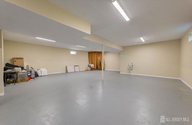 302 Central Avenue, Edison, NJ 08817