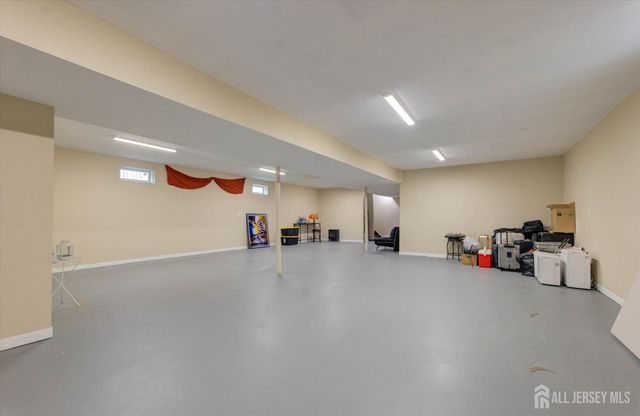 302 Central Avenue, Edison, NJ 08817