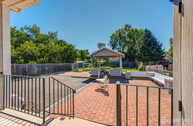 302 Central Avenue, Edison, NJ 08817