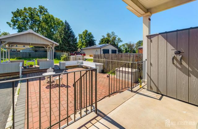 302 Central Avenue, Edison, NJ 08817