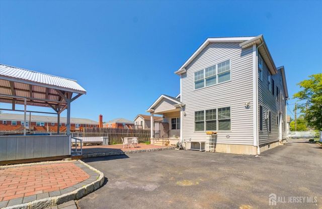 302 Central Avenue, Edison, NJ 08817