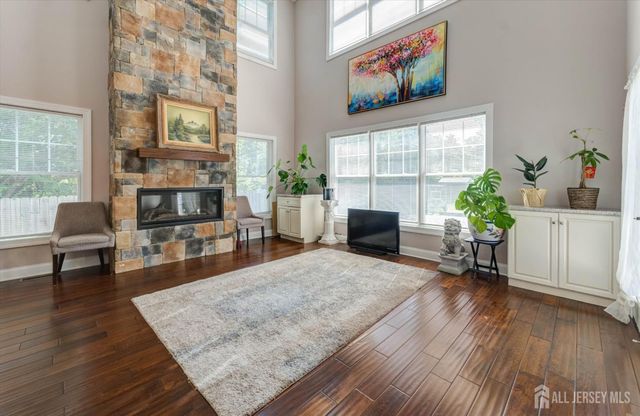 302 Central Avenue, Edison, NJ 08817