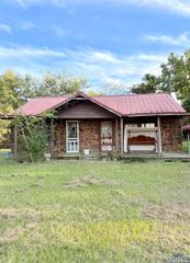 6318 Camel Rd, Gilmer, TX 75644