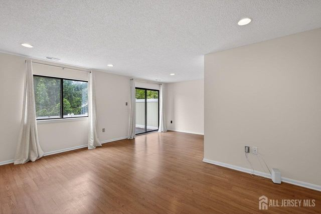 241 Hampshire Drive, Plainsboro, NJ 08536