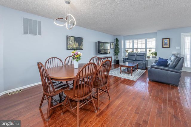 306 ALLENS LN, Mullica Hill, NJ 08062